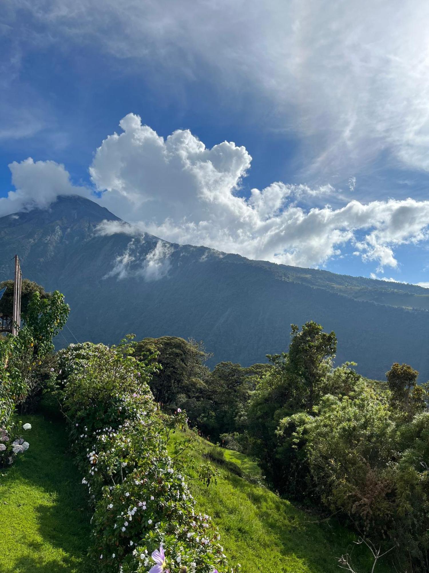 Mountain Chalet - Tungurahua Hot Springs/Aguas Termales Baños Dış mekan fotoğraf